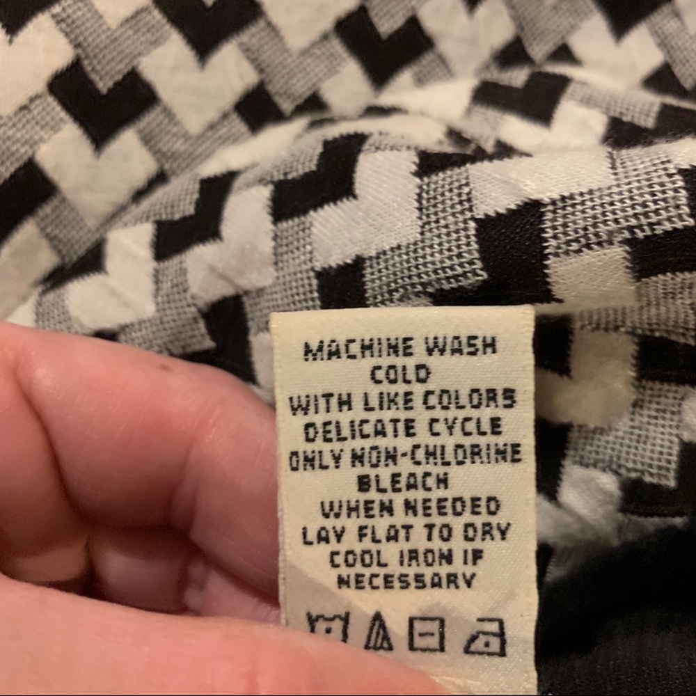 Max Studio Pullover Tunic - Picture 5 of 5